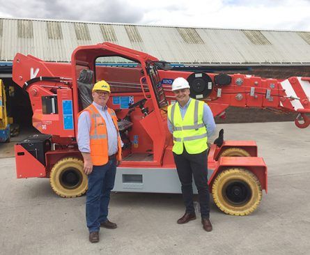 Ainscough-Industrial-Services-new-Valla-120E-crane