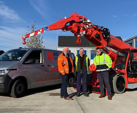 Valla V210R Ainscough Industrial Services - machine handover